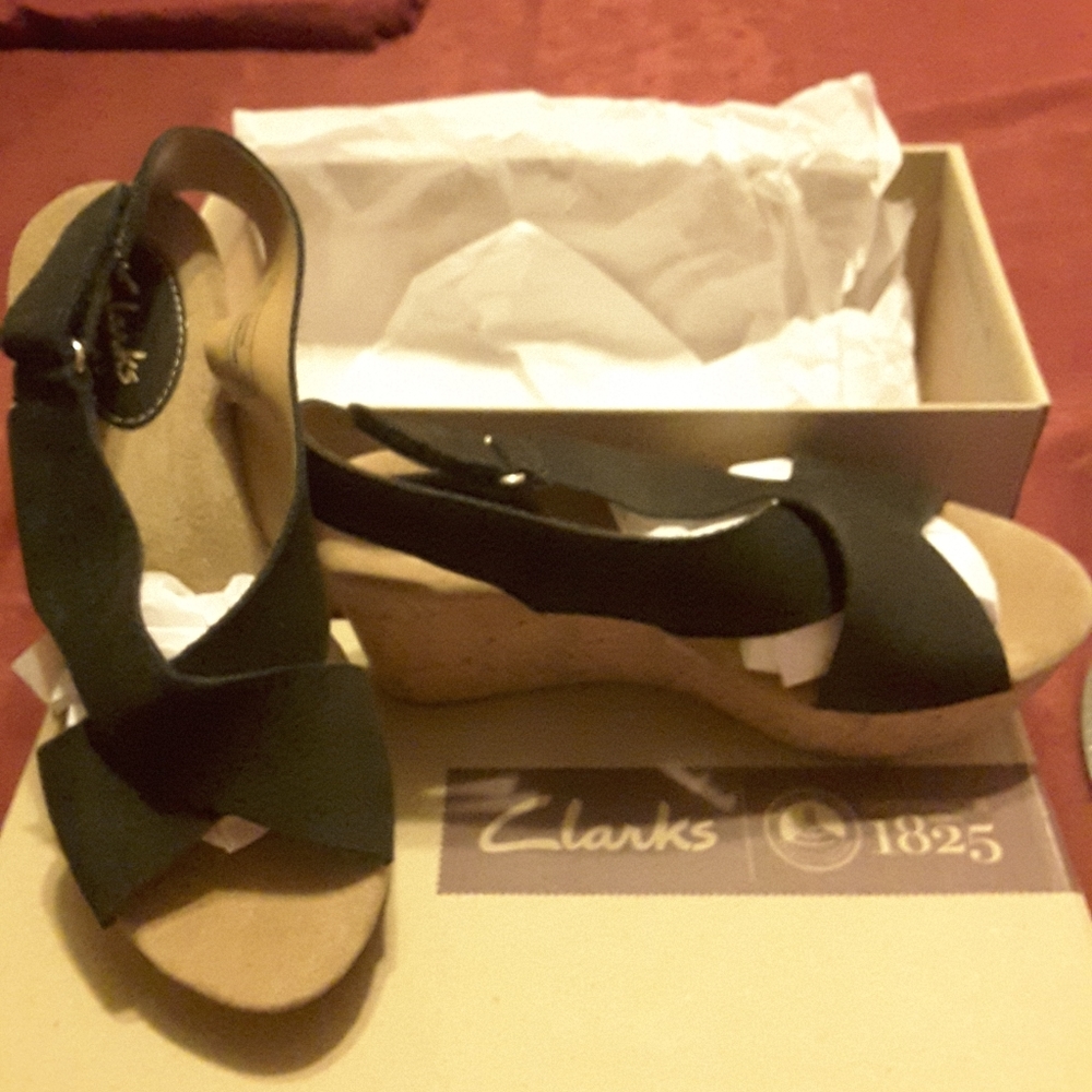 Wedge sandals